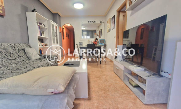 Apartment - A Vendre - Torrevieja - Centro