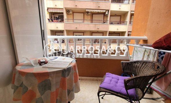 Apartment - A Vendre - Torrevieja - Centro