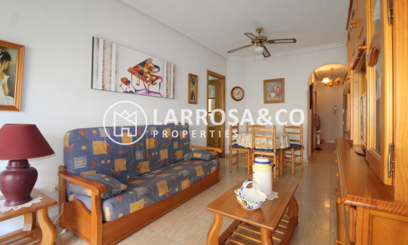 Apartment - A Vendre - Torrevieja - Centro