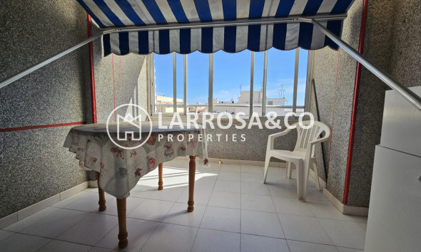 Apartment - A Vendre - Torrevieja - Centro