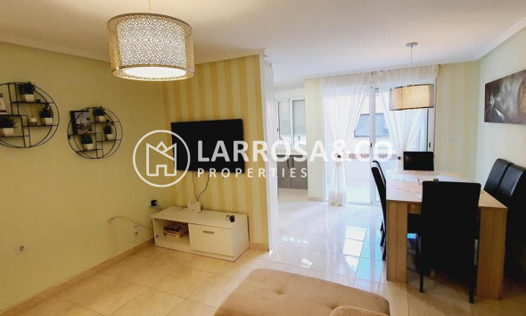 Apartment - A Vendre - Torrevieja - Centro
