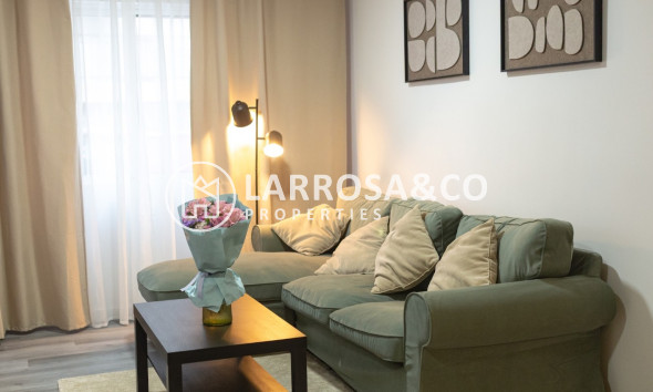 Apartment - A Vendre - Torrevieja - Costa Blanca