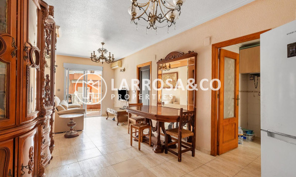 Apartment - A Vendre - Torrevieja - Estacion de autobuses