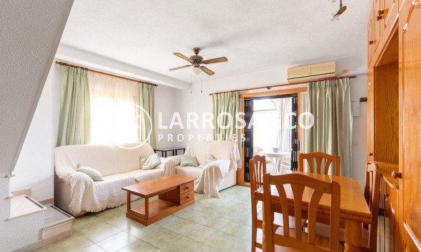 Apartment - A Vendre - Torrevieja - La Mata