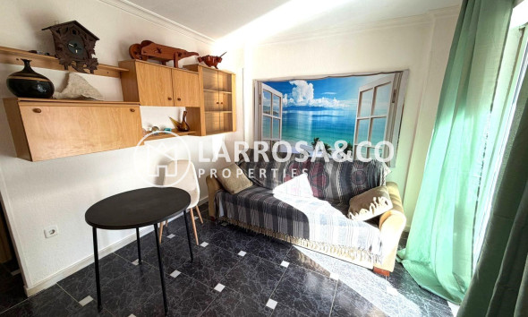 Apartment - A Vendre - Torrevieja - La Mata