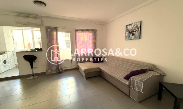 Apartment - A Vendre - Torrevieja - Las Piscinas Naturales