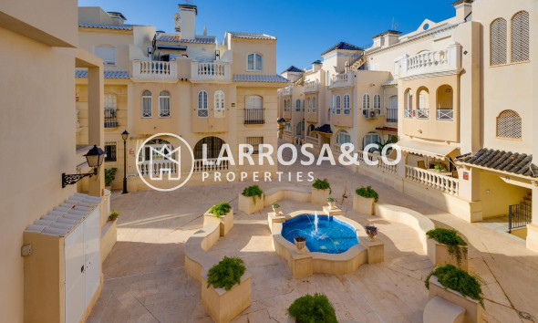 Apartment - A Vendre - Torrevieja - Los Locos Beach