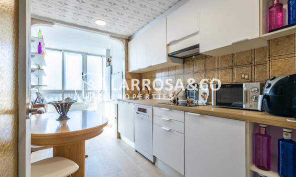 Apartment - A Vendre - Torrevieja - Playa del Acequión