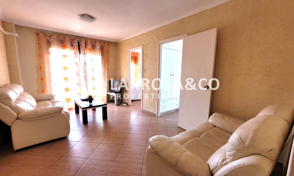 Apartment - A Vendre - Torrevieja - Playa del cura