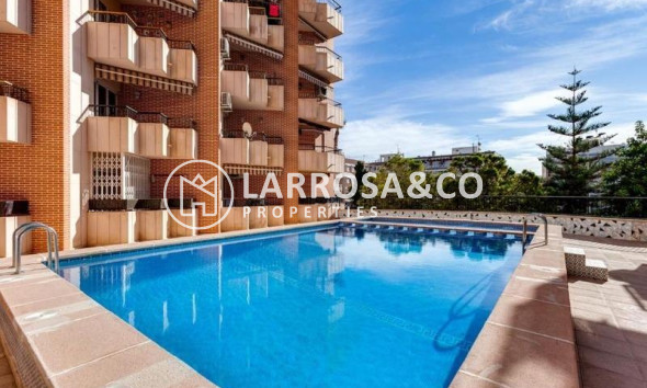Apartment - A Vendre - Torrevieja - Playa del cura