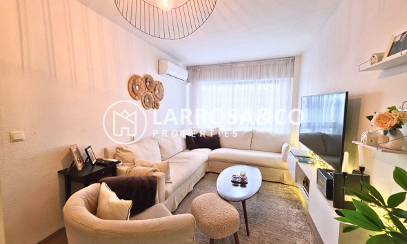 Apartment - A Vendre - Torrevieja - Playa del cura