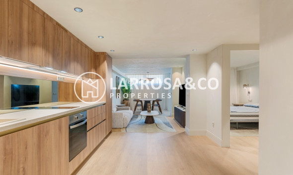 Apartment - Herverkoop - Alicante - Alicante