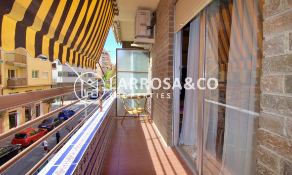 Apartment - Herverkoop - Alicante - Benalua