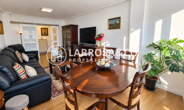 Apartment - Herverkoop - Guardamar del Segura - MERCADONA