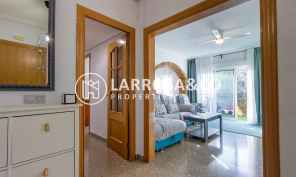 Apartment - Herverkoop - Orihuela - Barrio del Palmeral