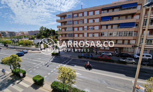 Apartment - Herverkoop - Torrevieja - Acequion