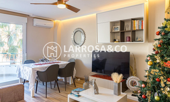 Apartment - Herverkoop - Torrevieja - Acequion