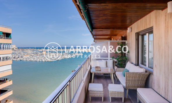 Apartment - Herverkoop - Torrevieja - Acequion