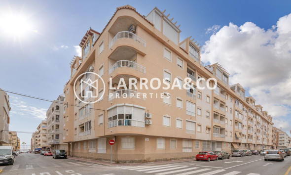 Apartment - Herverkoop - Torrevieja - Acequion