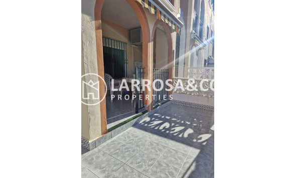 Apartment - Herverkoop - Torrevieja - ASV-46939