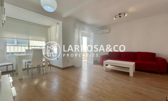 Apartment - Herverkoop - Torrevieja - Centro