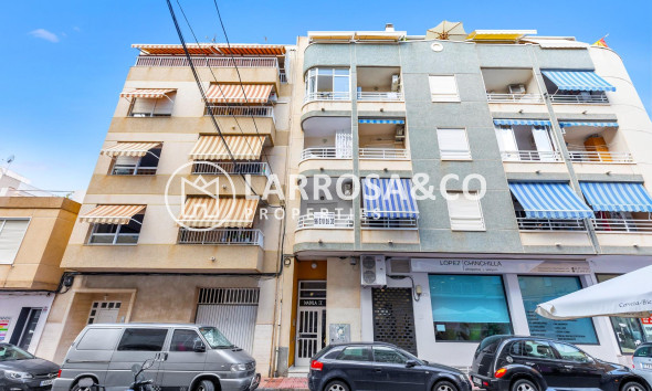 Apartment - Herverkoop - Torrevieja - Centro