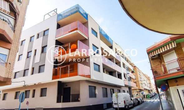 Apartment - Herverkoop - Torrevieja - Centro