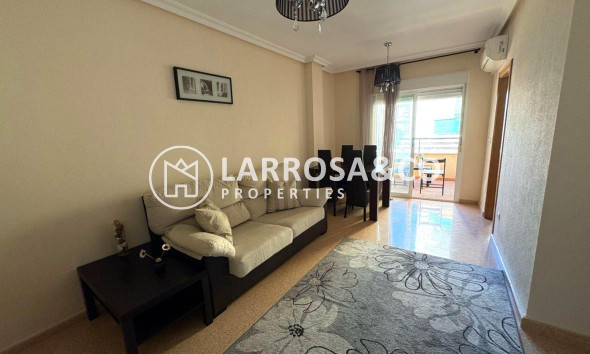 Apartment - Herverkoop - Torrevieja - Centro