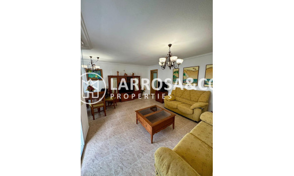 Apartment - Herverkoop - Torrevieja - Centro