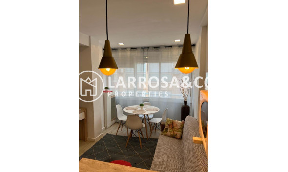 Apartment - Herverkoop - Torrevieja - La Mata