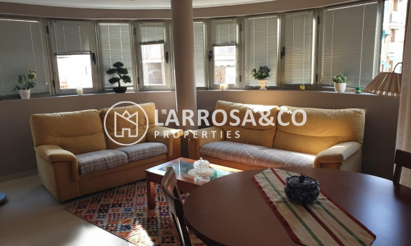 Apartment - Herverkoop - Torrevieja - Las Piscinas Naturales