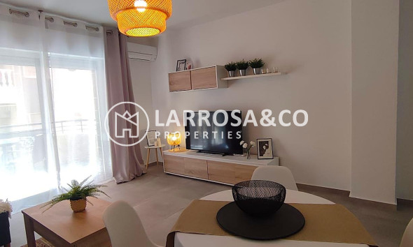 Apartment - Herverkoop - Torrevieja - Los Locos Beach