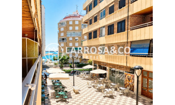 Apartment - Herverkoop - Torrevieja - Playa Acequion