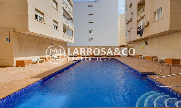 Apartment - Herverkoop - Torrevieja - Playa del Acequión