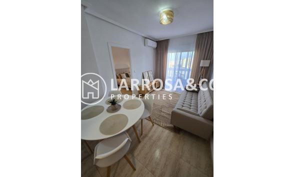 Apartment - Herverkoop - Torrevieja - Torreblanca