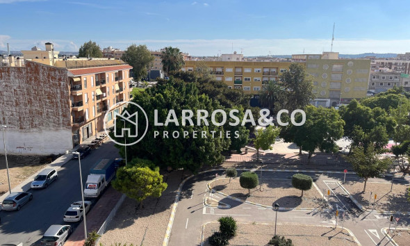 Apartment - Resale - Almoradí - Almoradí