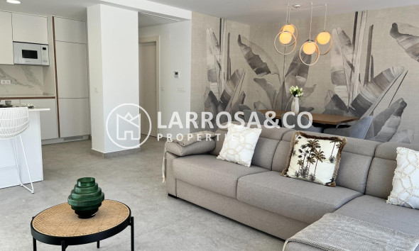 Apartment - Resale - Torrevieja - Aguas Nuevas