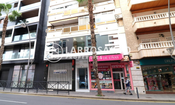 Apartment - Resale - Torrevieja - Centro