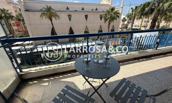 Apartment - Resale - Torrevieja - Centro