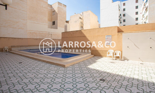 Apartment - Resale - Torrevieja - Centro