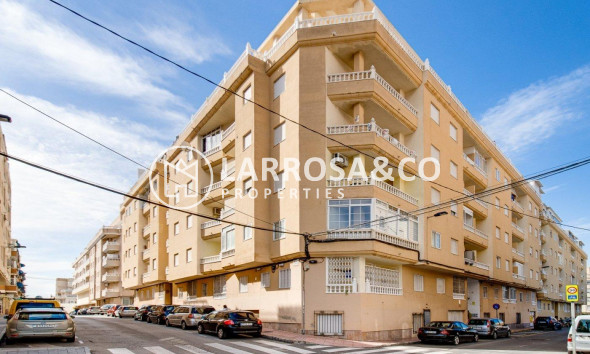 Apartment - Resale - Torrevieja - Centro