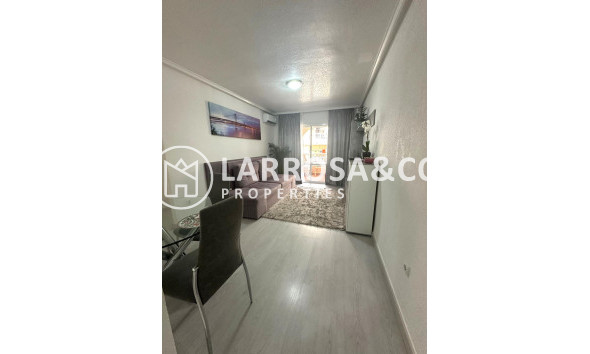 Apartment - Resale - Torrevieja - Centro