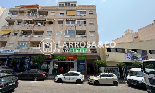 Apartment - Resale - Torrevieja - Costa Blanca