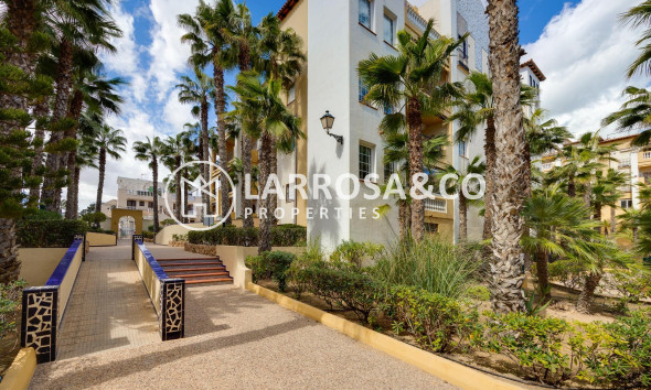 Apartment - Resale - Torrevieja - Los Locos Beach