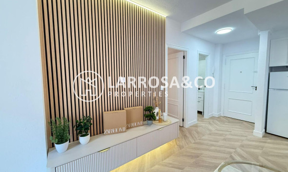 Apartment - Resale - Torrevieja - Parque de las Naciones