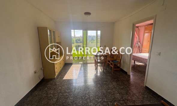 Apartment - Resale - Torrevieja - Playa del Acequión