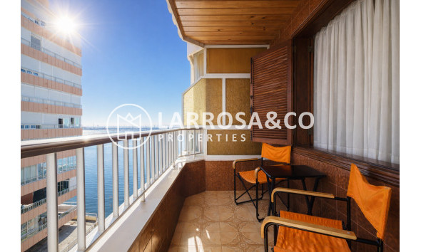 Apartment - Resale - Torrevieja - Playa del Acequión