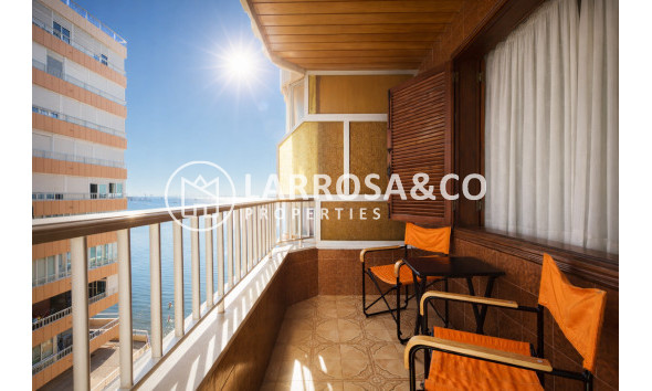 Apartment - Resale - Torrevieja - Playa del Acequión