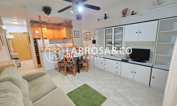 Apartment - Resale - Torrevieja - Playa del cura