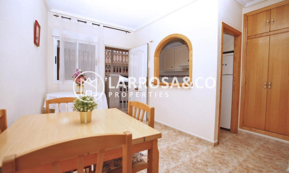 Apartment - Resale - Torrevieja - Playa del cura